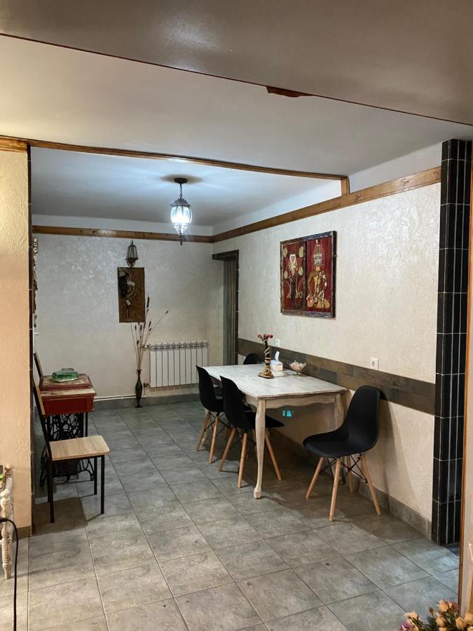 Mini Hostel N.Tigranyan 5 Jerevan Eksteriør billede